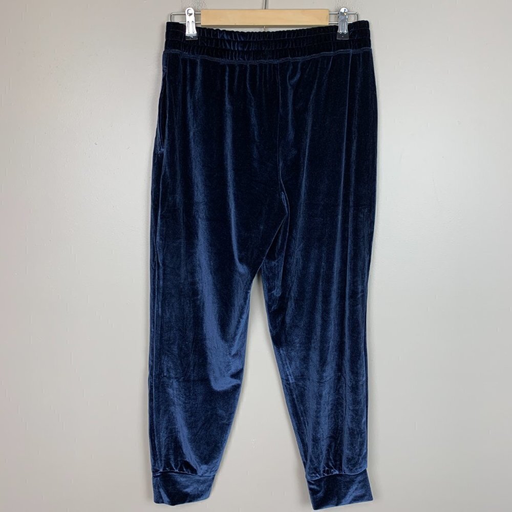 Fabletics Navy Blue Luxe Velour Jogger Pants Size Medium - Picture 6 of 6